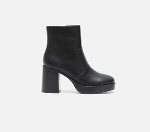 BIANCA BOOTIES BLACK By MiiM